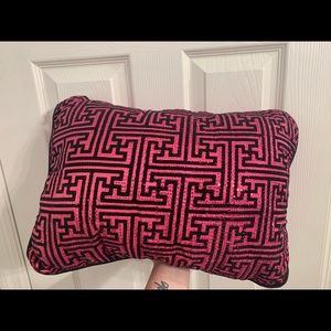 Sequence and silk pillow